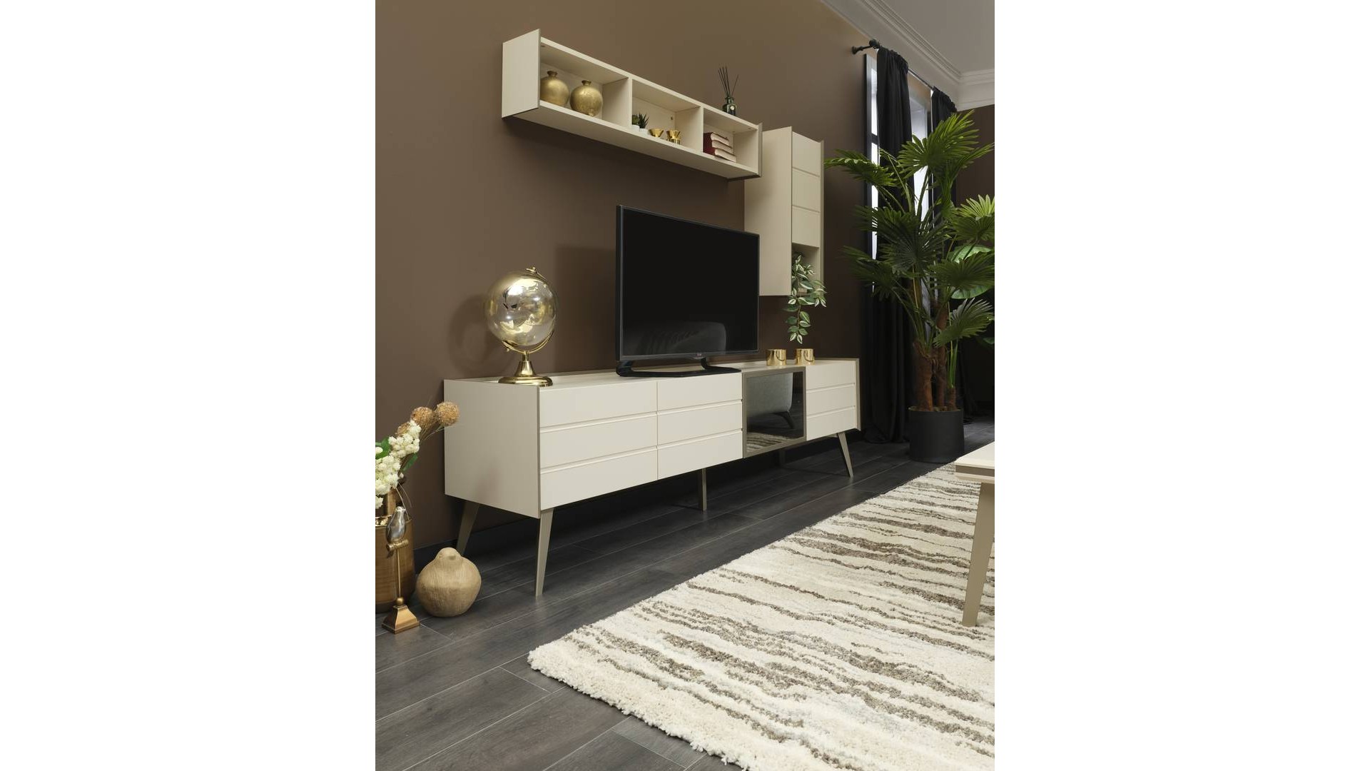Modern tasarıma sahip LUNA TV ÜNİTESİ